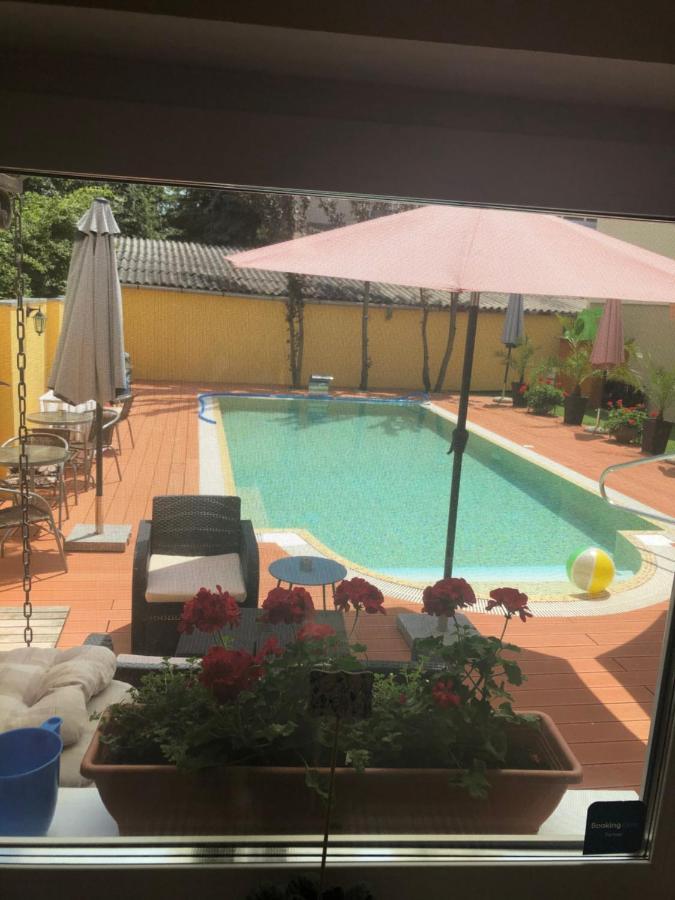 Mosoly Apartman Szeged Luaran gambar