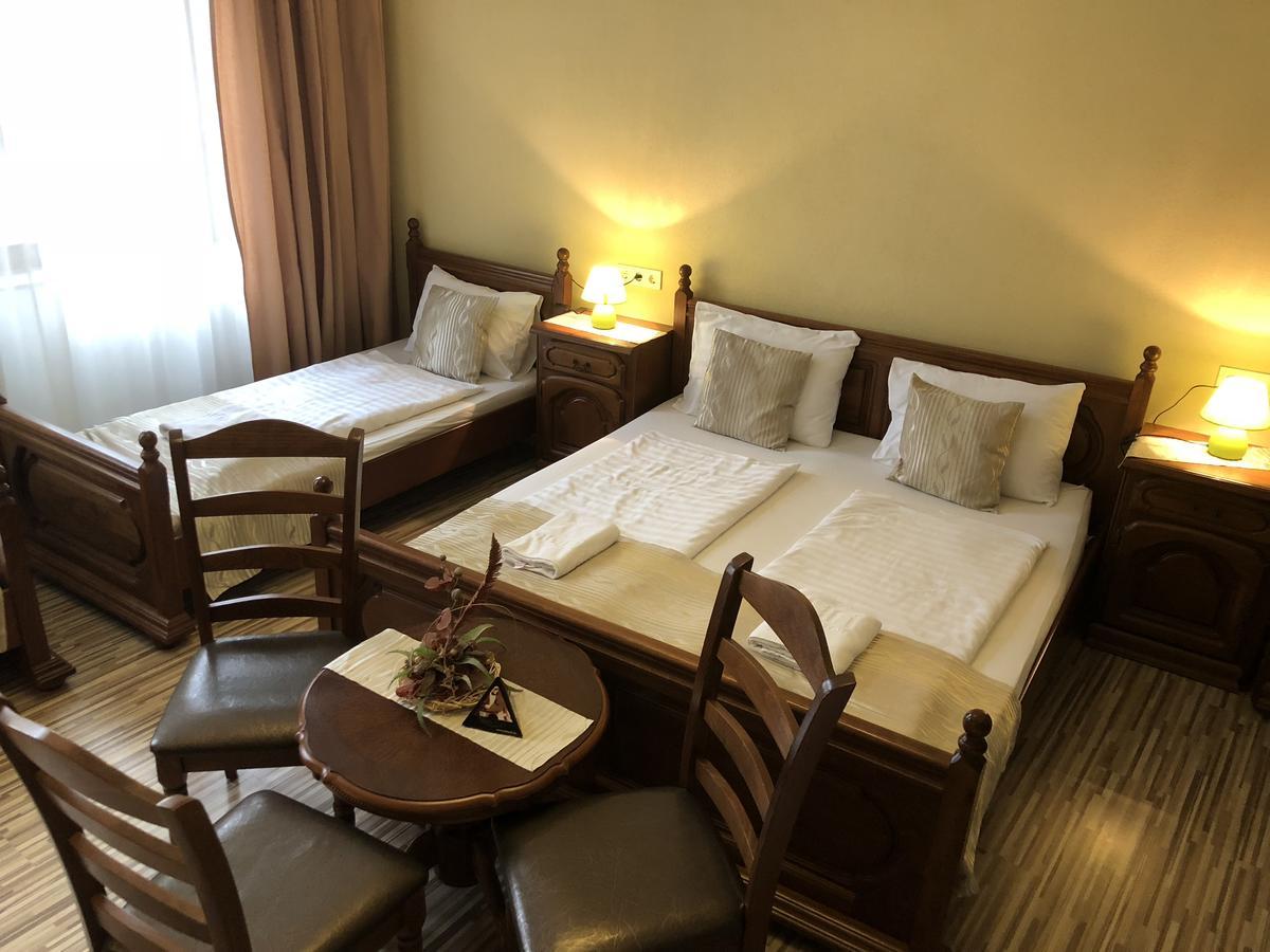 Mosoly Apartman Szeged Luaran gambar