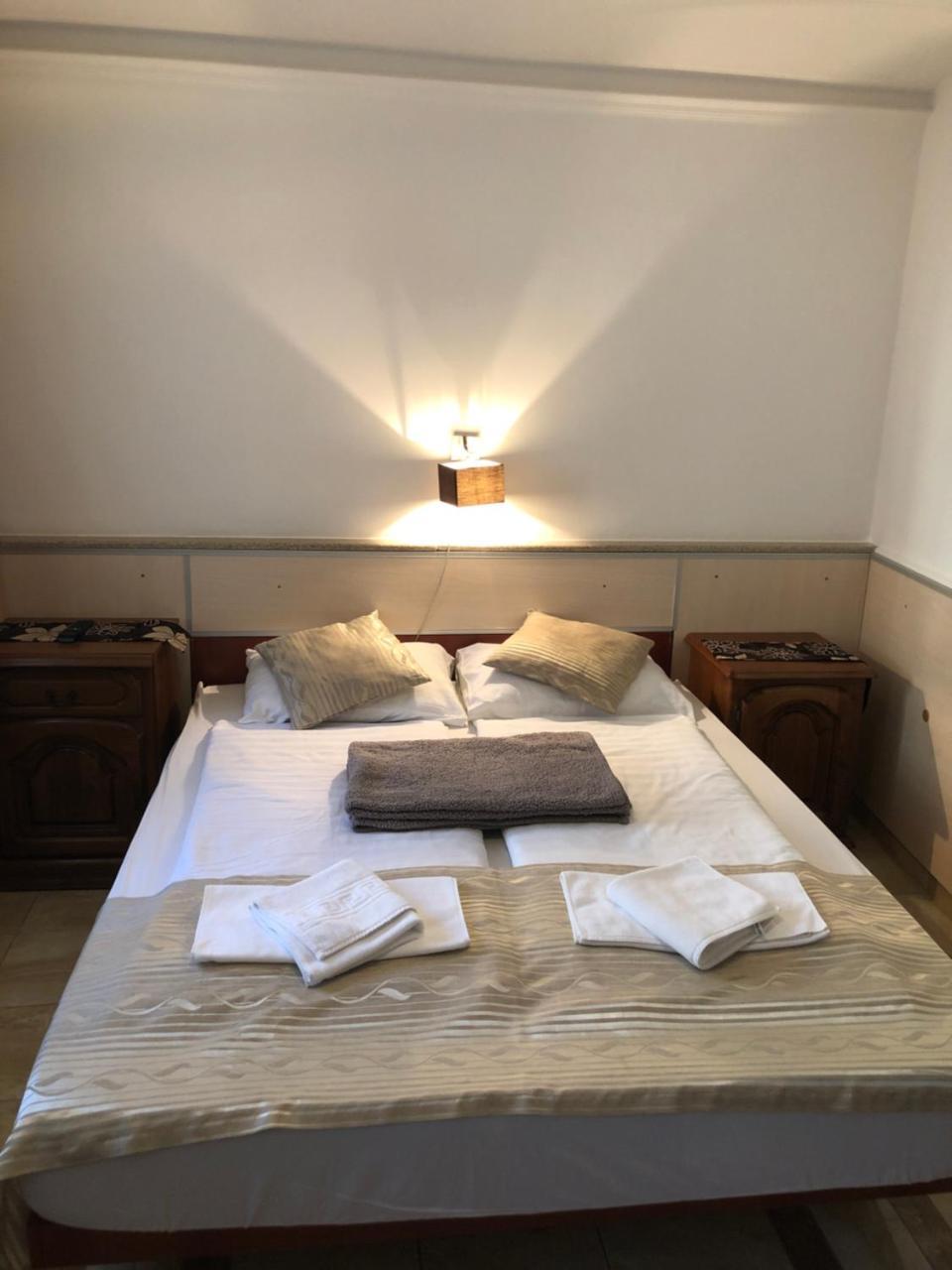 Mosoly Apartman Szeged Luaran gambar