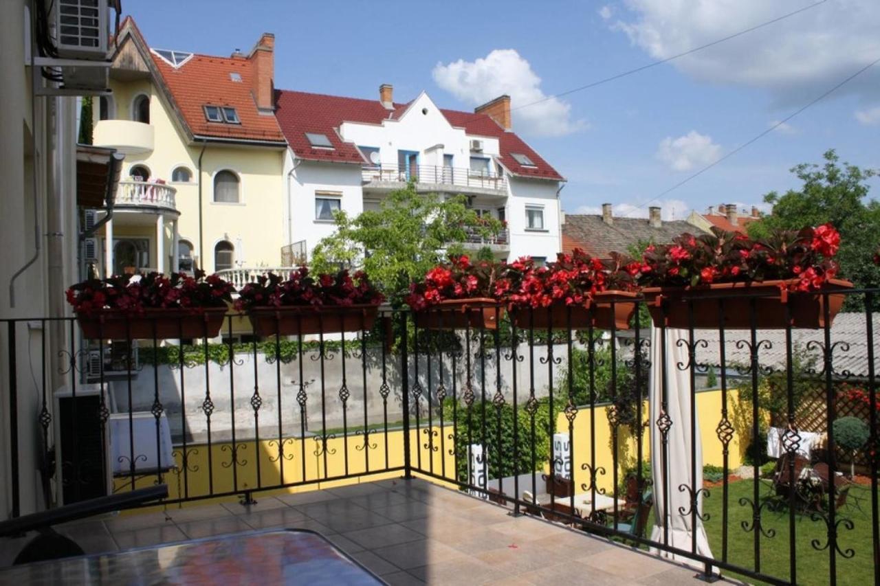 Mosoly Apartman Szeged Luaran gambar